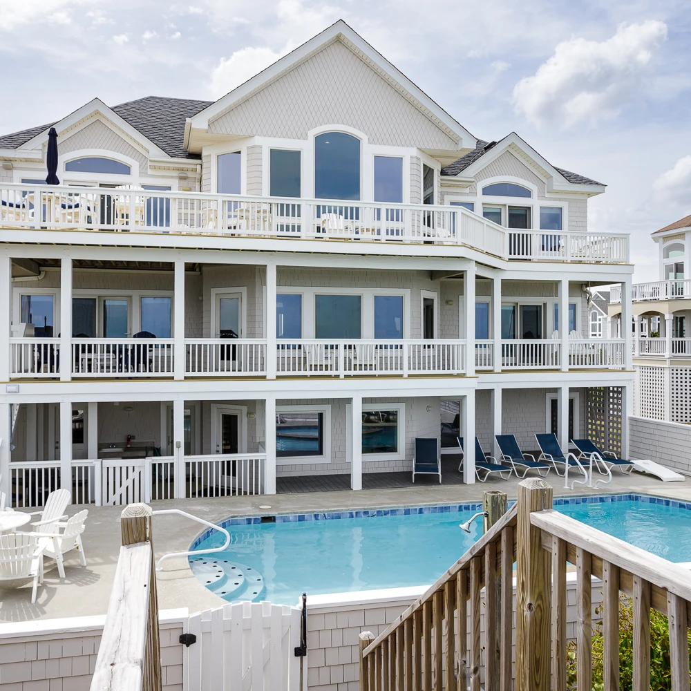 Far Niente - 183 Cottage Cove Road Featured Image